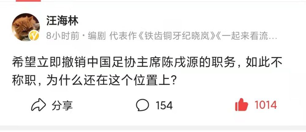 　　　　在人物上，《年夜海啸鲨口逃生》虽是属于群像性作品，人物比力多，可是尽非胡乱选择。